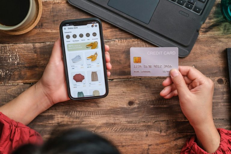 Inventory Management for E-commerce Fluctuations